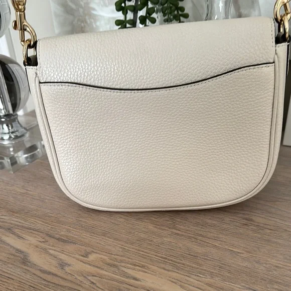 Coach Cream and Tan Crossbody Bag with Gold Hardware - Picture 4 of 8